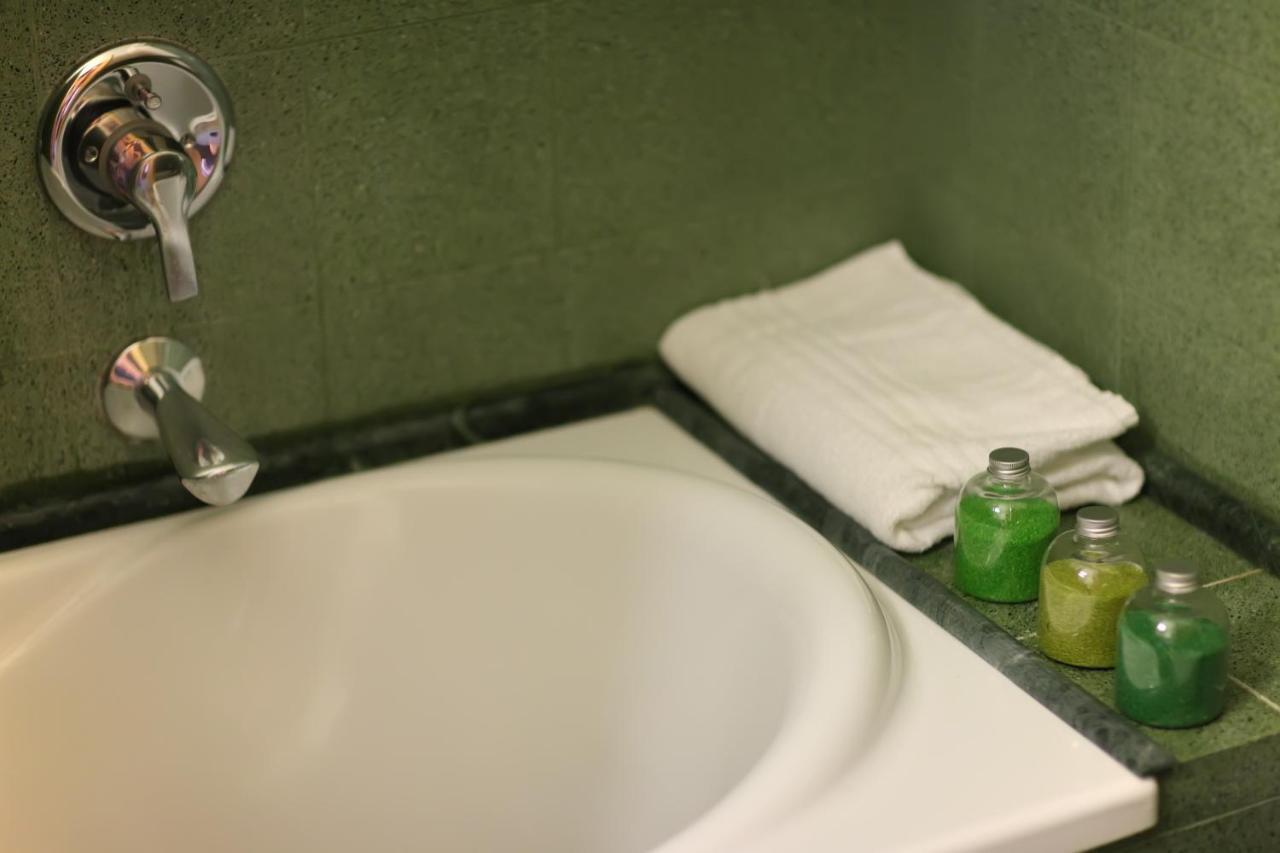 Hotel Zeffiro Сабаудия Номер фото