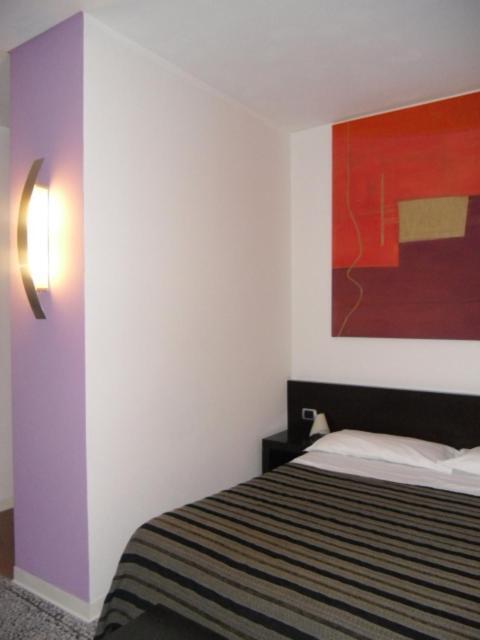 Hotel Zeffiro Сабаудия Номер фото